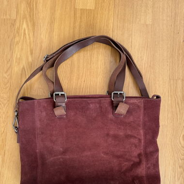 bordauxfarbene Esprit Handtasche
