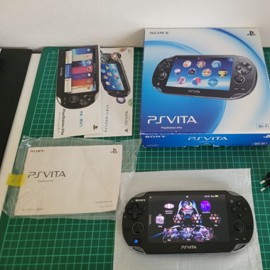 PS Vita  oled plus games installed 