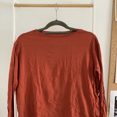 Lululemon long sleeve workout top