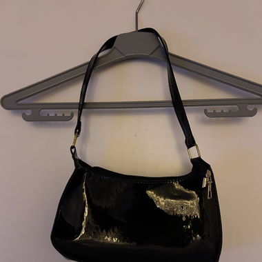 Schwarze Tasche