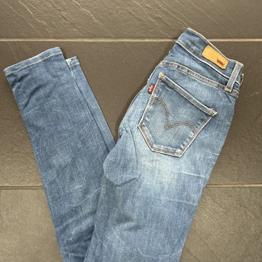 Levis slim fit 