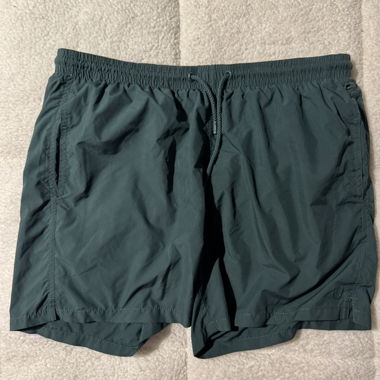 Dunkelgrüne Herren-Shorts