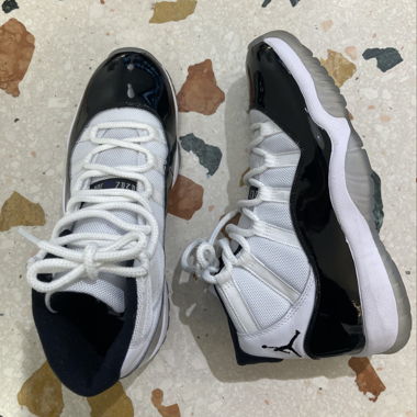 Nike Air Jordan 11 Concord
