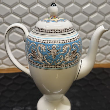 Wedgwood Porzellan-Teekanne