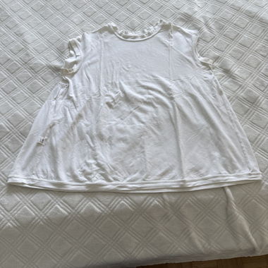 Top bianco senza maniche