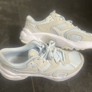 Nike AL8 low blaue Sneaker