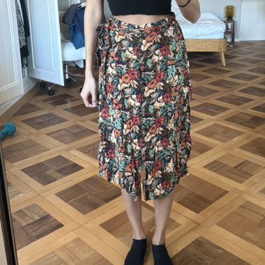 Rock mit Blumenmuster