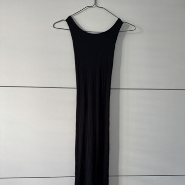 Rückenfreies Kleid