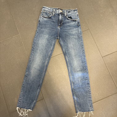 Zara Blue Jeans Size 36