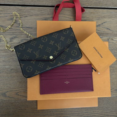 LV Pochette Félicie 