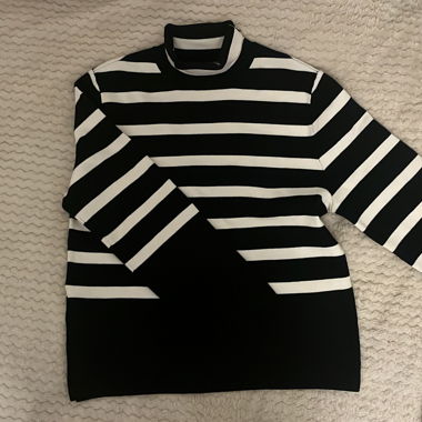 Stripped sweater, size XS but pretty large 