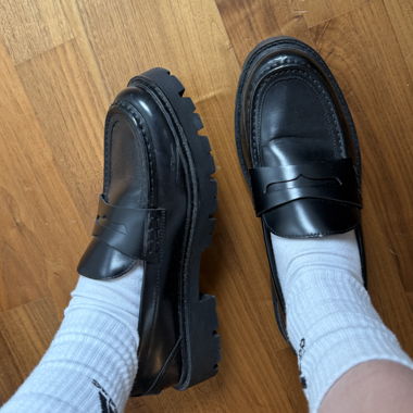 Mocassins en cuir noirs