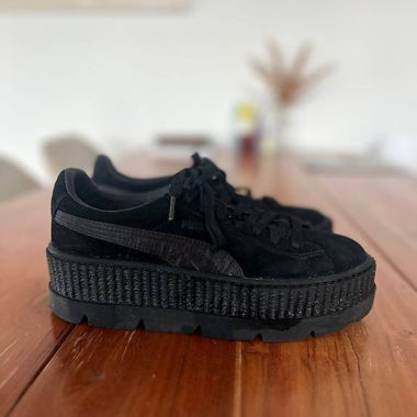 Sneaker Puma con plateau nere