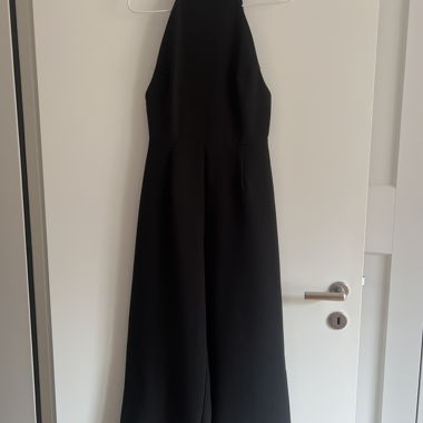 Rückenfreier Jumpsuit