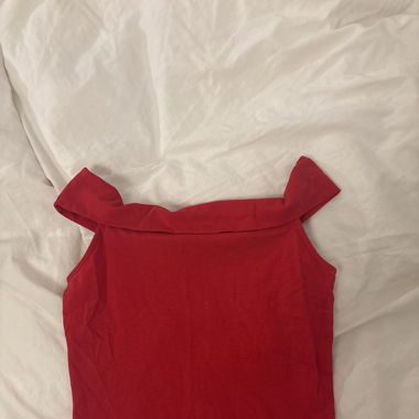 rotes top