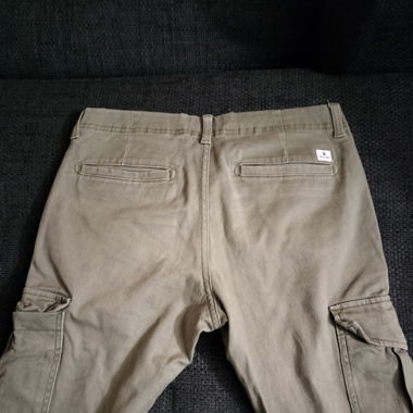 Grüne Cargo Hose 