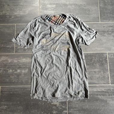 Burberry T-shirt with Print and Burberry Pattern