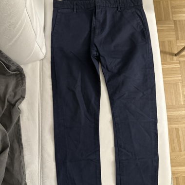 Pantaloni chino blu scuro