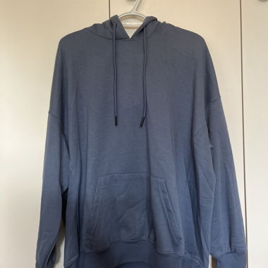 Sweat à capuche bleu