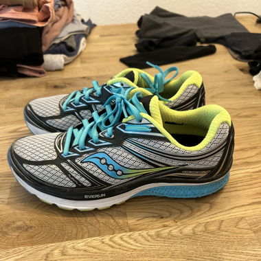 Saucony everun