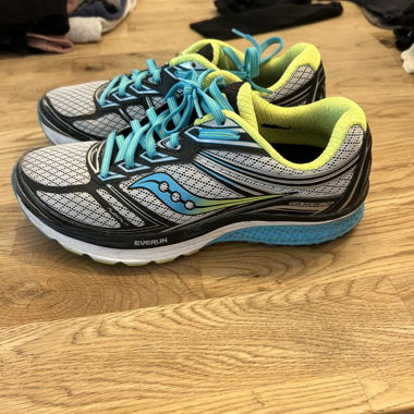 Saucony everun