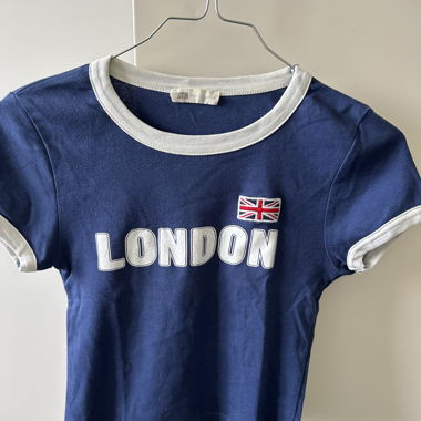 T-shirt avec un numéro dans le dos
