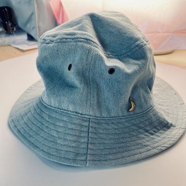 2 chapeaux 