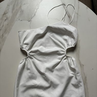 Robe blanche Zara 