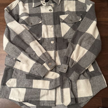 Veste de mi-saison gris-blanc à carreaux