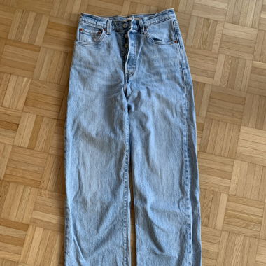 Levis Ribcage
