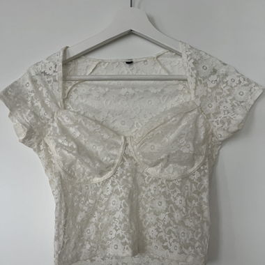 Dessous / Spitze / T-Shirt / Eckig