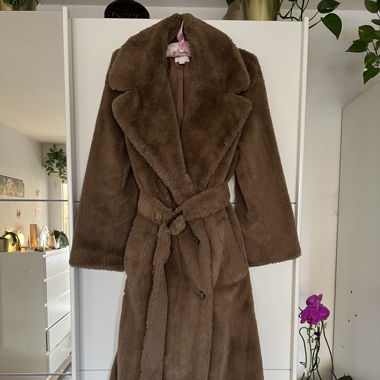 Mantel H\&M Gr. XS beige kuschelig warm Winter