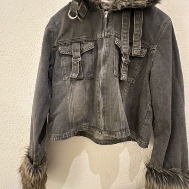 Jeansjacke mit Kunstfell