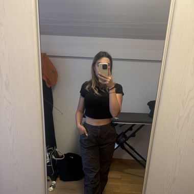 Grey denim cargo pants #cargopants