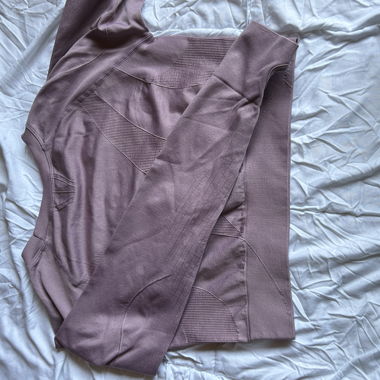 Maglia sportiva a maniche lunghe