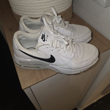 Nike Air Sneaker bianco nero
