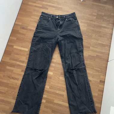 Schwarze straight leg jeans