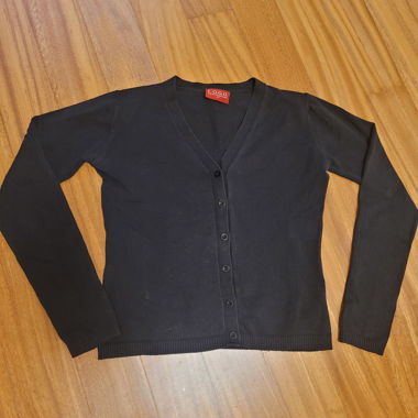 Gilet noir ajusté avec encolure en V