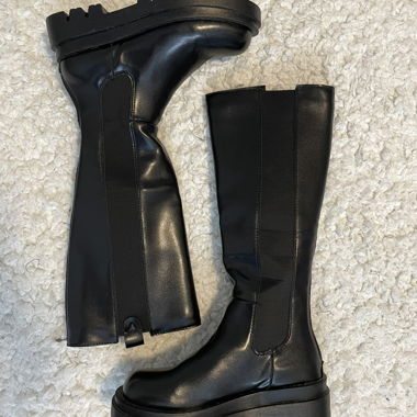 Knee high Boots 