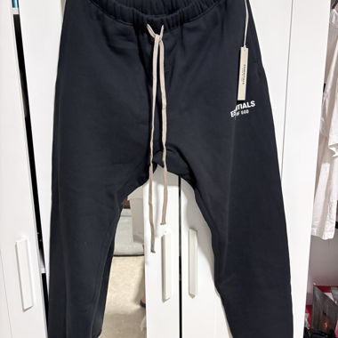 Essentials Fear of god