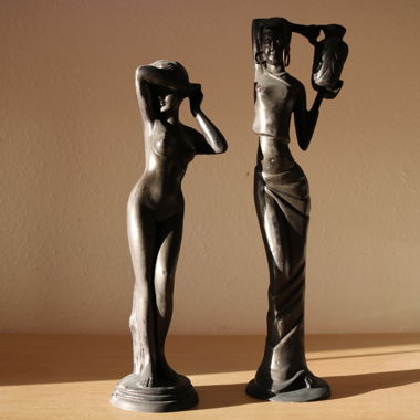 Set di sculture decorative con 2 figure femminili africane