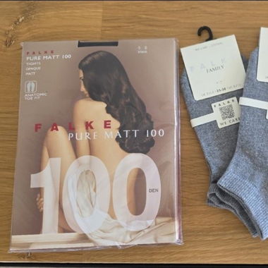Lot FALKE: COLLANT ET CHAUSSETTES NEUVE 36-38