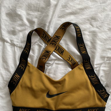 Nike Sport BH 