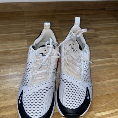 Nike air 270