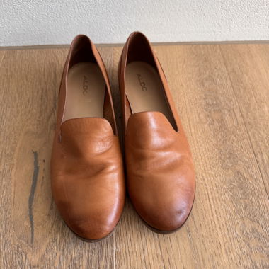 Leather Loafers - size 38