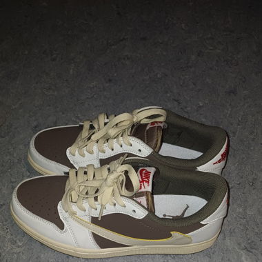 Jordan 1 Travis Scott (reps)