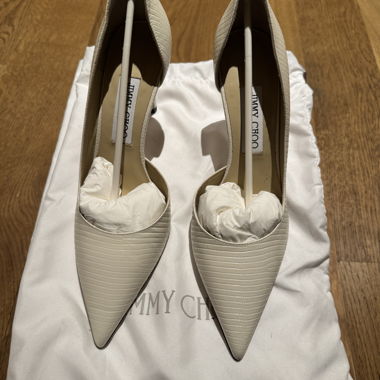 Jimmy Choo Pumps