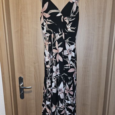 Robe fleurie noire