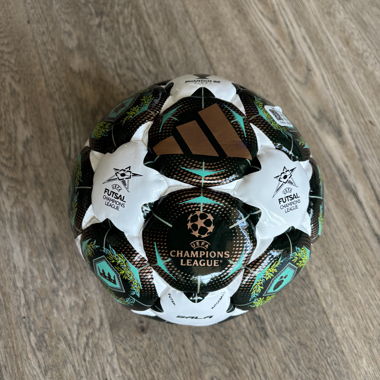 Ballon Munich Final 2025 (taille 4)
