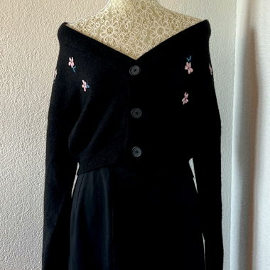 Cardigan H&M avec broderie florale